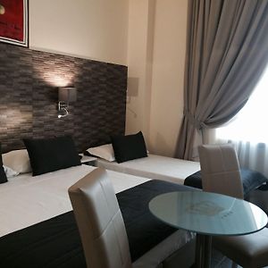 Chambre Triple de Base